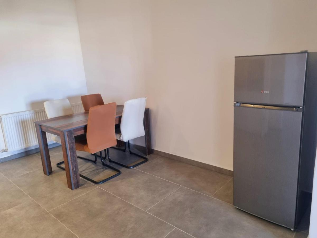 Apartment Mate Sukošan Eksteriør billede