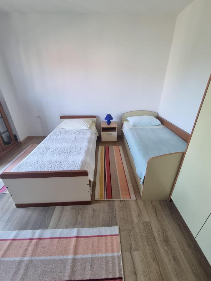 Apartment Mate Sukošan Eksteriør billede