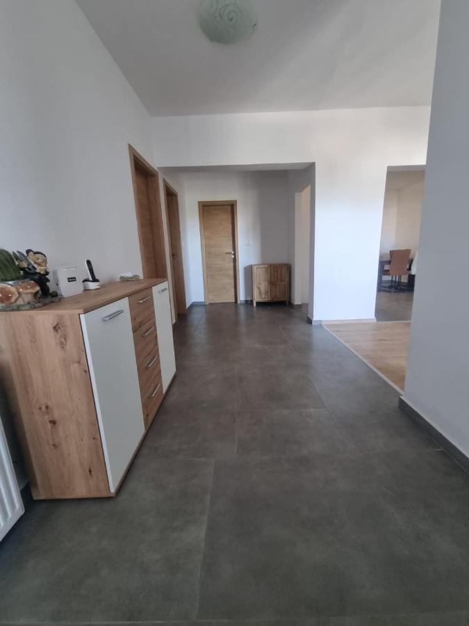 Apartment Mate Sukošan Eksteriør billede